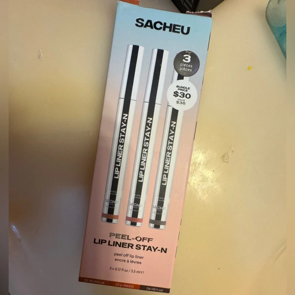 Sacheu 04 HEY-zel peel off lip liner stay N - Picture 11 of 11